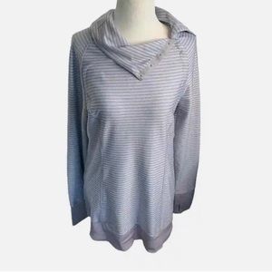 Mondetta gray and white stripe athletic wear top size small